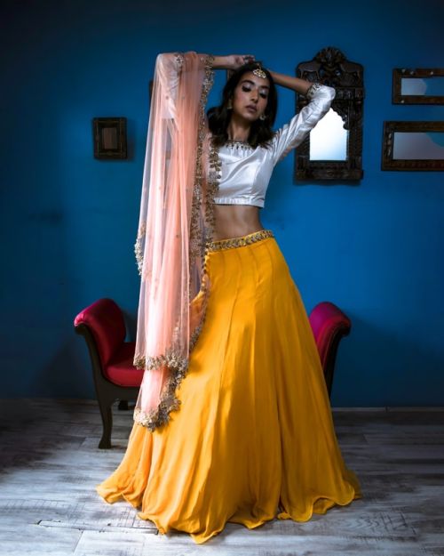 Group enjoying Bollywood dance hen party with colorful Indian moves and energetic choreography